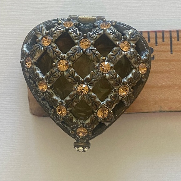 Vintage Jay Strongwater lattice heart trinket box. - Picture 7 of 7